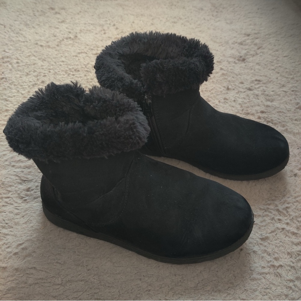 Cat & Jack Faux Suede Fur Black Kids Boots Zipper